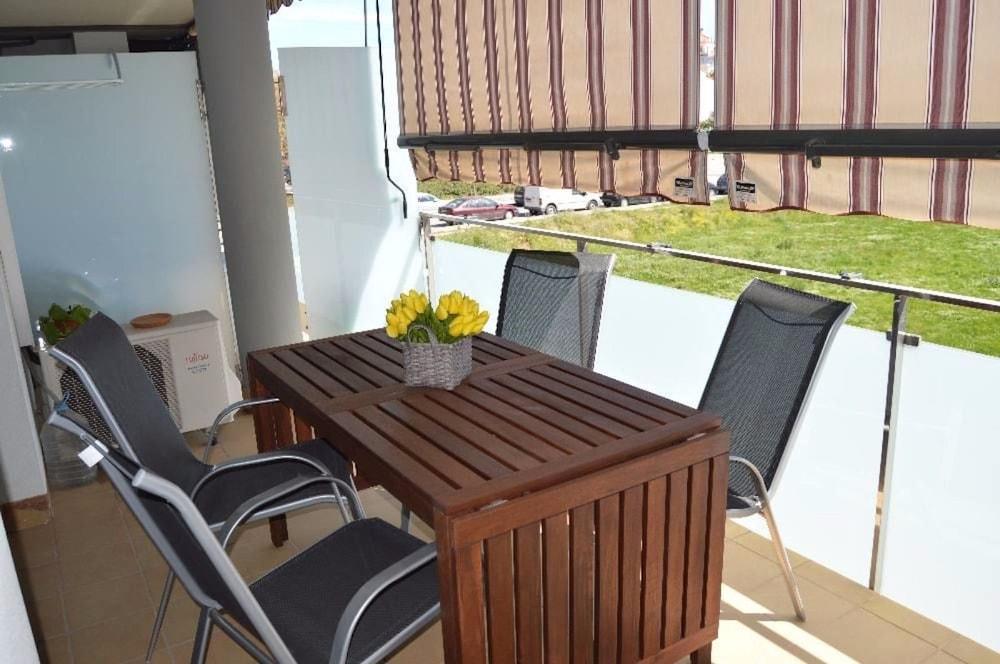 Vivalidays Maura Apartment มัลกรัตเดมาร์ ภายนอก รูปภาพ